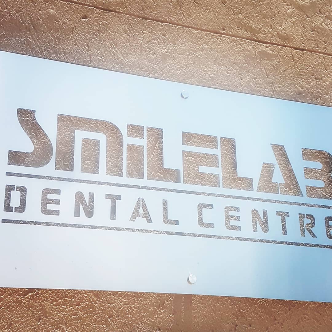 Clinic Outside Signage Smile Lab